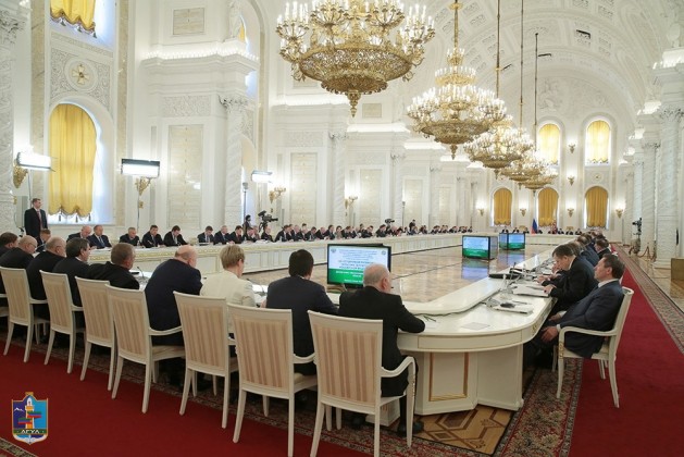 Глава Дагестана Рамазан Абдулатипов включен в Президиум Госсовета
